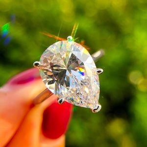 COPY - Cocktails Rings,Clear Pearl shape Zircon 1.5x0.8cm